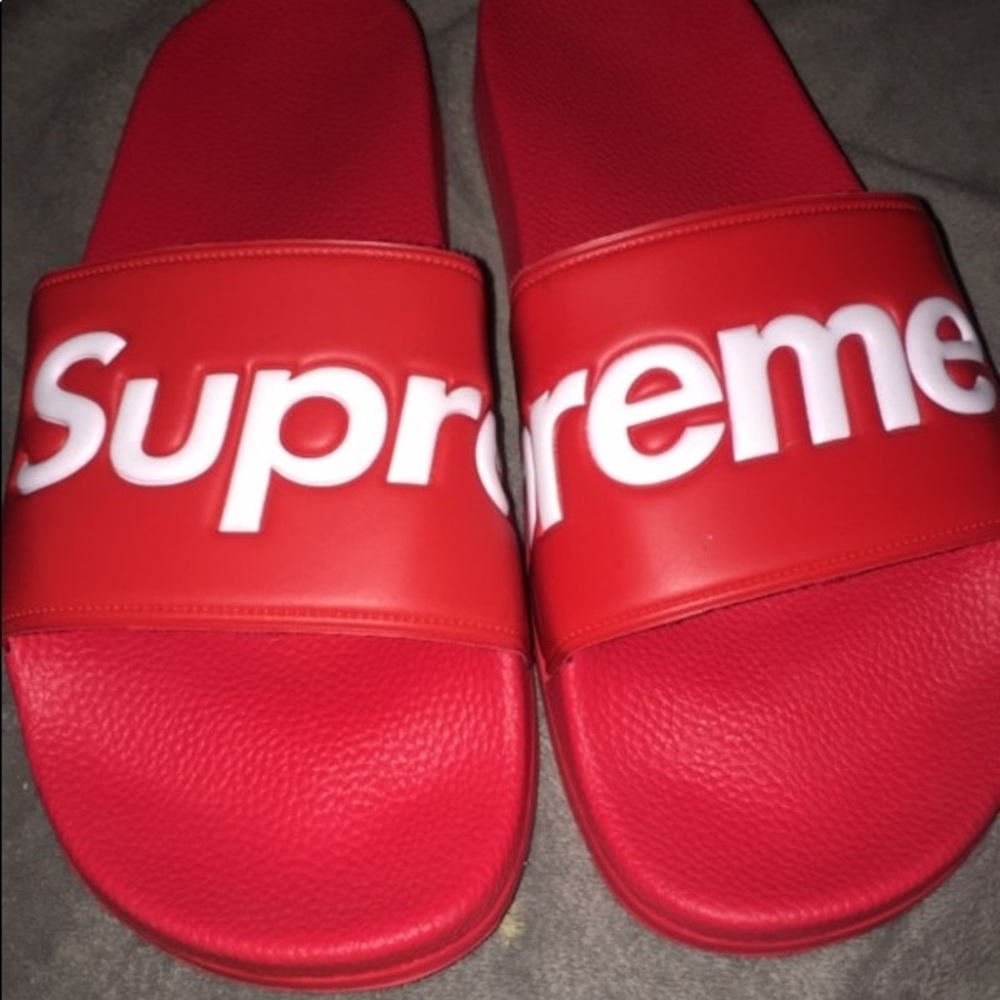 Supreme Slides